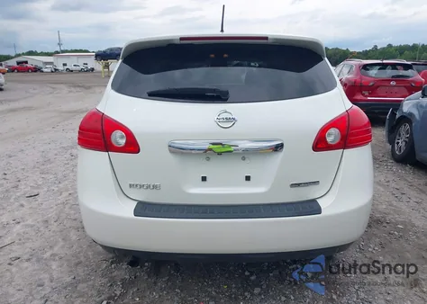 2013 Nissan Rogue S z USA, uszkodzony, nr VIN JN8AS5MT4DW001353
